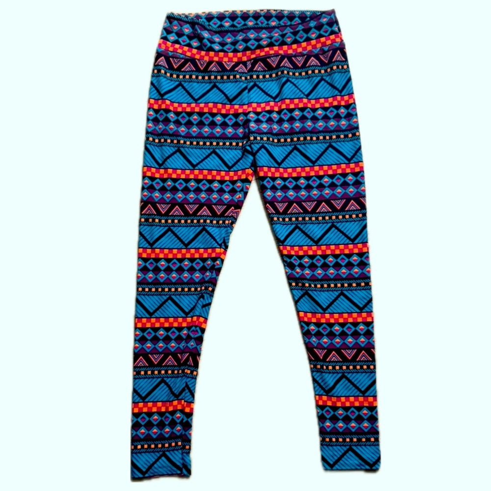 LuLaRoe Tall & Curvy Leggings (Size 12–18) – Colorful Geometric Tribal Print